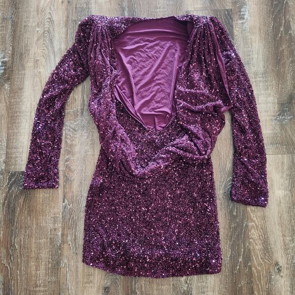Retrofete Mertzi Sequin Dress in Purple Size Small Mini Long Sleeve NWT - Picture 5 of 10